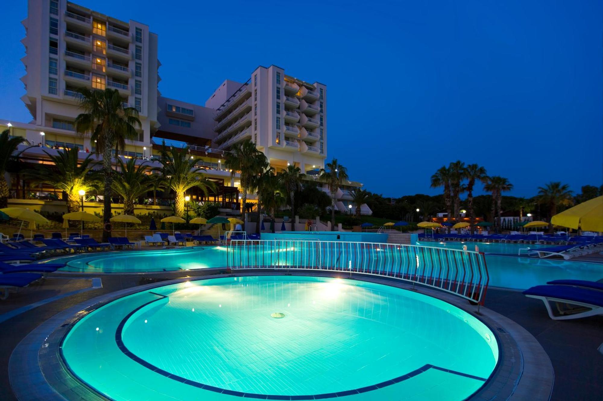 Fantasia Deluxe Hotel Kusadası Eksteriør bilde
