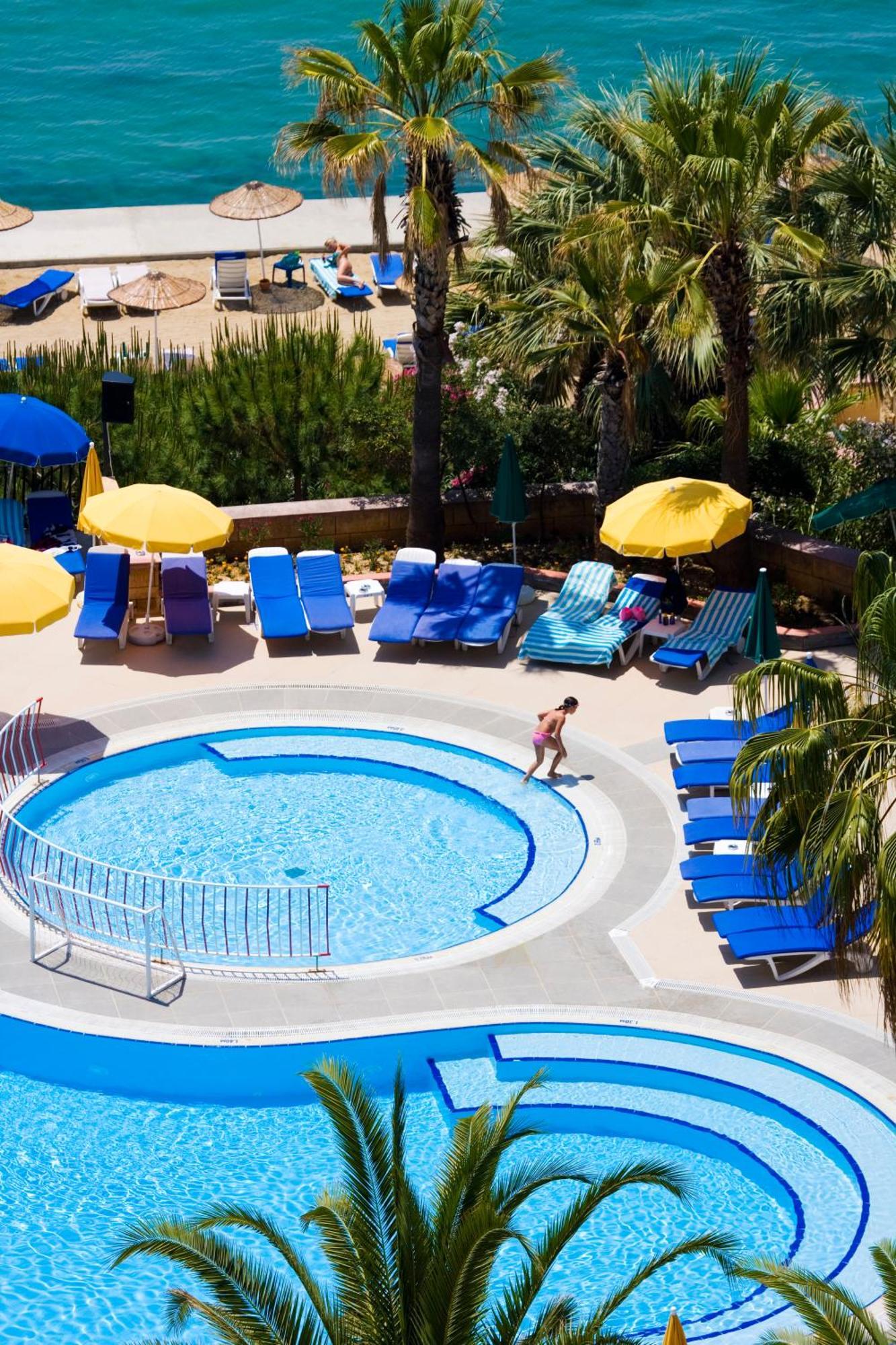 Fantasia Deluxe Hotel Kusadası Eksteriør bilde