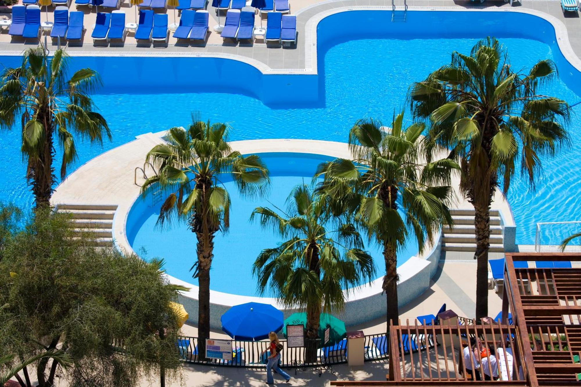 Fantasia Deluxe Hotel Kusadası Eksteriør bilde